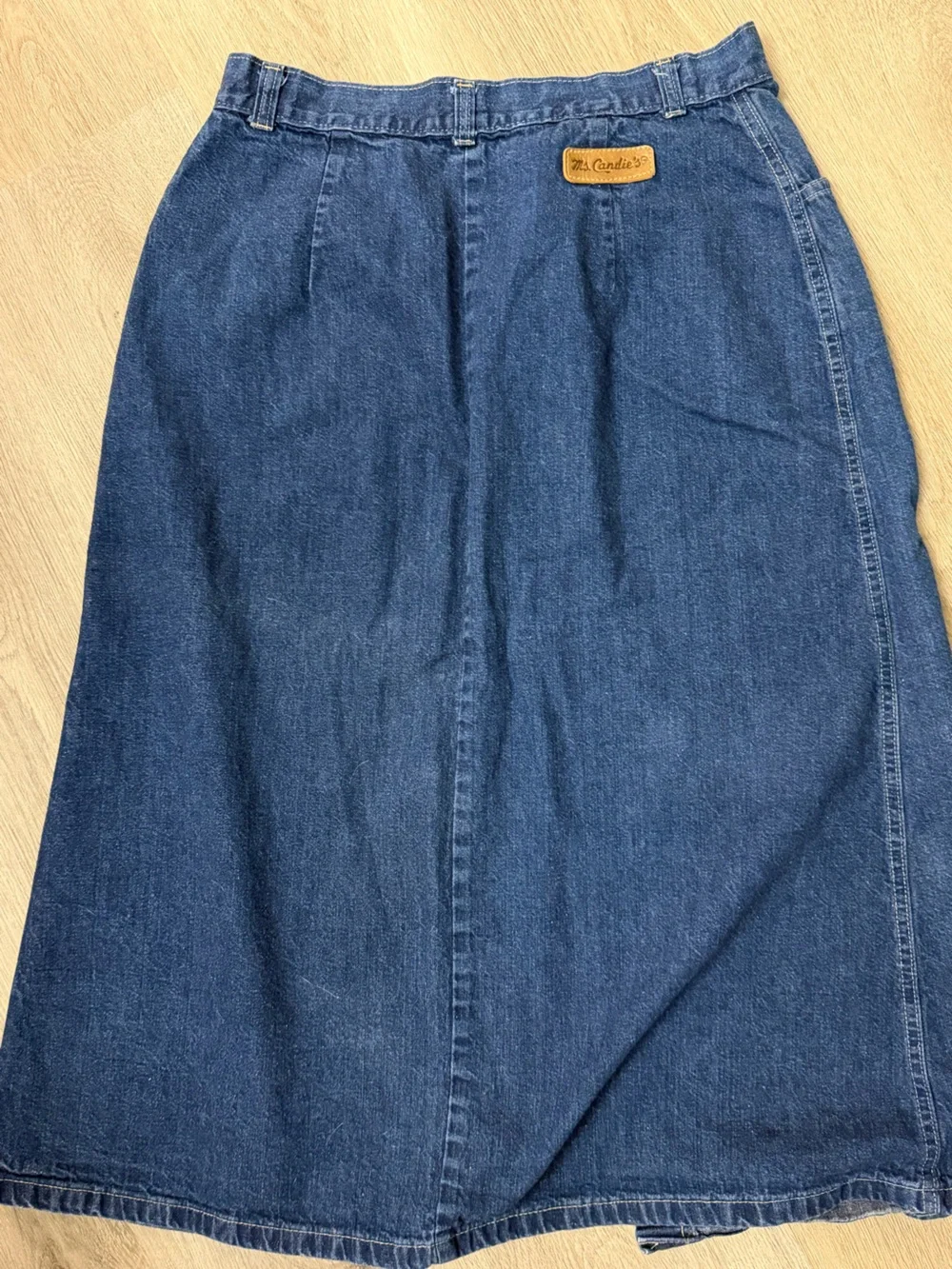Vintage Button-Front Maxi Denim Skirt in Deep Blue